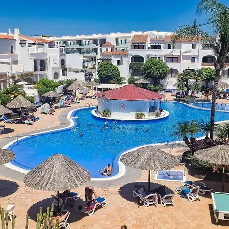 Fairways Club - Teide View Oasis - Heated Pool, Family Apt San Miguel de Abona Exterior photo