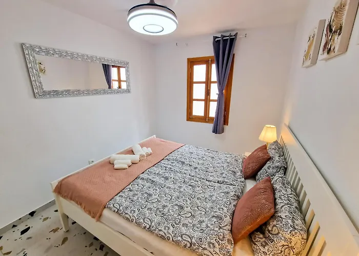 Fairways Club - Teide View Oasis - Heated Pool, Family Apt