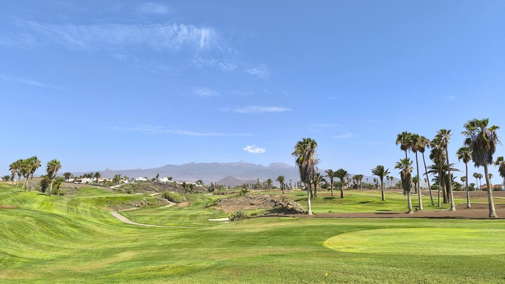 Fairways Club - Teide View Oasis - Heated Pool, Family Appartamento *